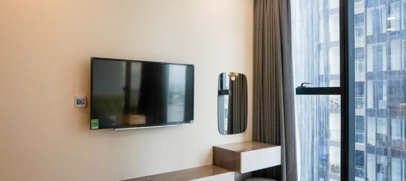 2 rooms Office in District 1, Vietnam No. 18043 7