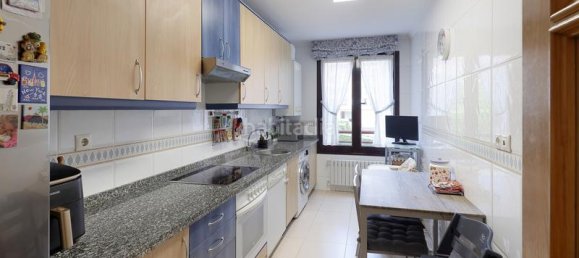 2 bedrooms Apartment in Gijon, Spain No. 172392 10