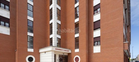 2 bedrooms Apartment in Gijon, Spain No. 172392 2