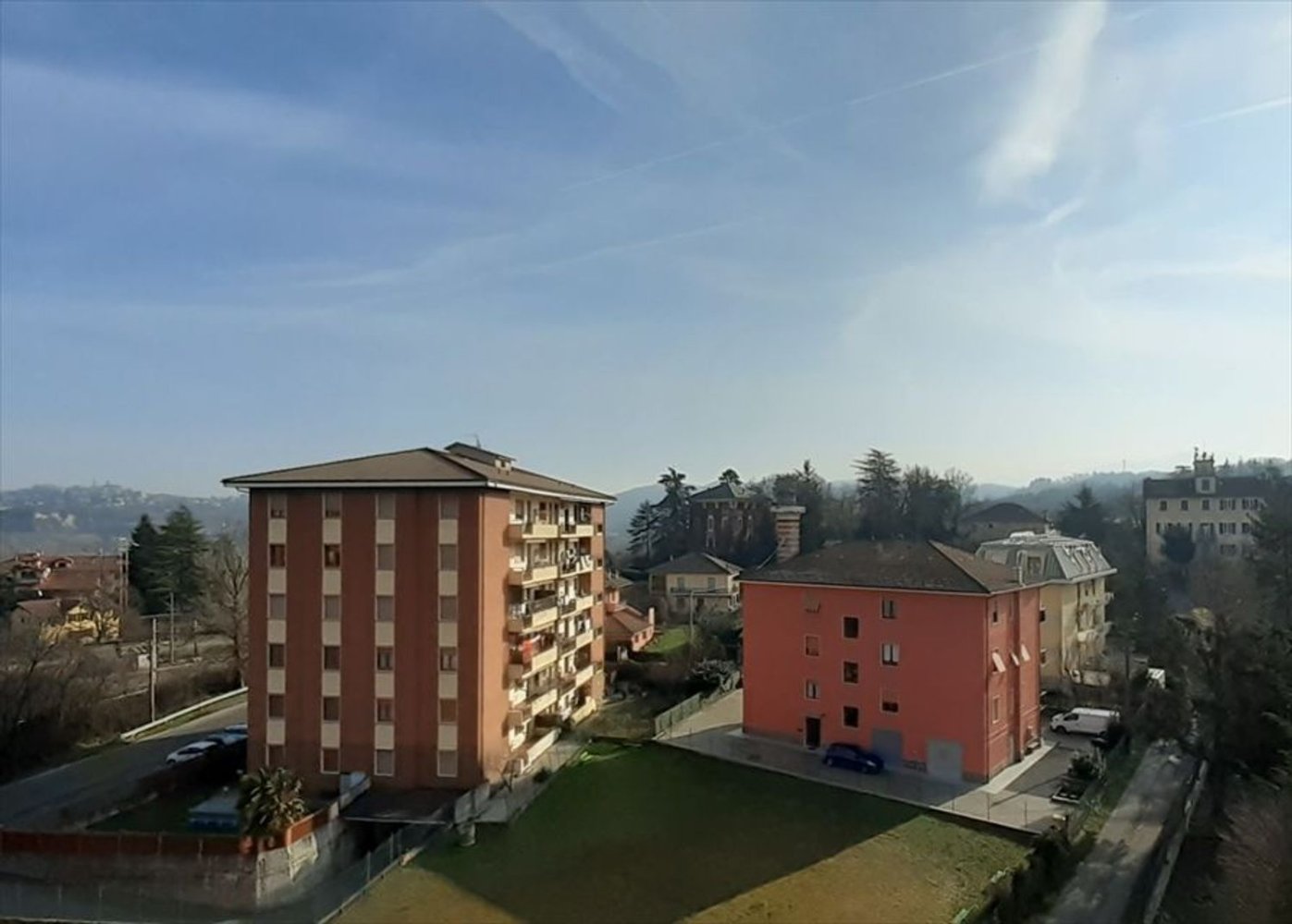 Apartamento de 2 habitaciónes en Ovada, Italy No. 119754