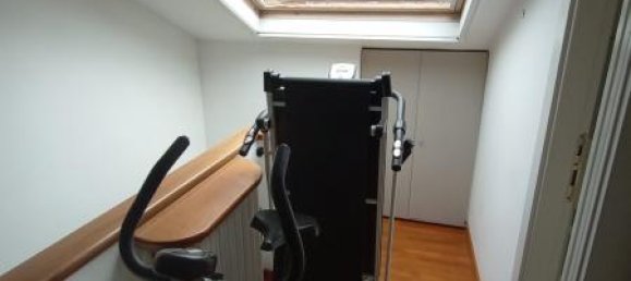 5 rooms Apartment in Imperia, Italy No. 230285 2