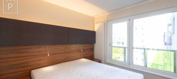 2 rooms Penthouse in Wieden, Austria No. 188078 4