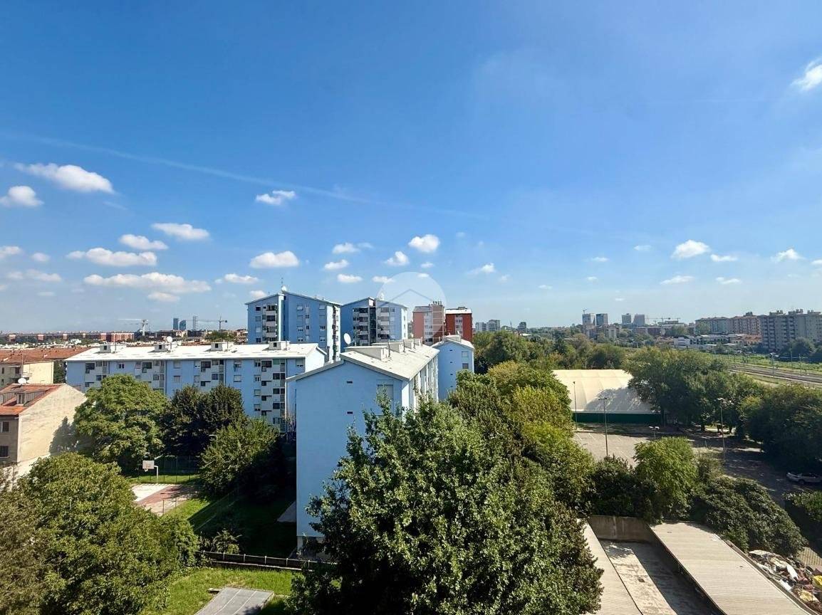 1 bedroom Apartment in Milan, Italy No. 365937