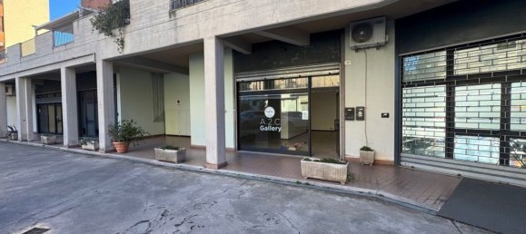 98m² Commercial property in Terni, Italy No. 173952 25