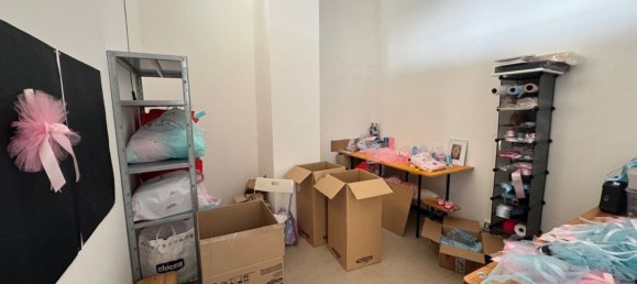 98m² Commercial property in Terni, Italy No. 173952 19