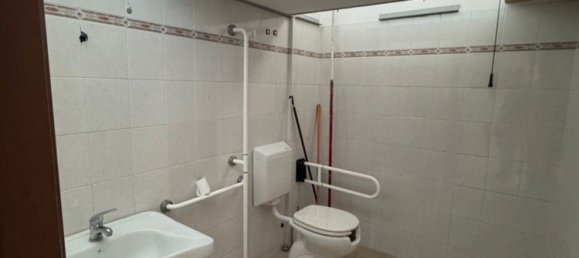 98m² Commercial property in Terni, Italy No. 173952 8