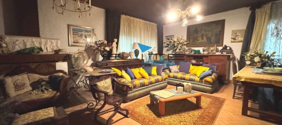 16 rooms Villa in Pescara, Italy No. 129505 8