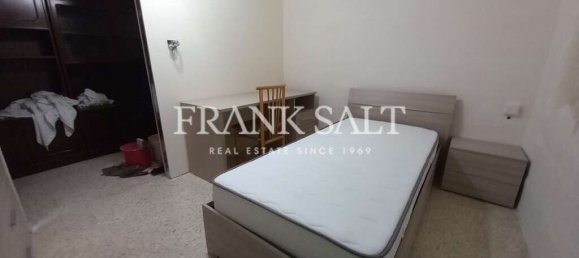 3 غرف نوم طابقين في Paola, Malta رقم 5124 8