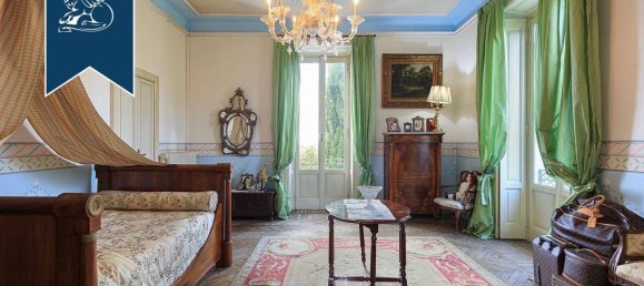 10 rooms Villa in Anzano del Parco, Italy No. 13222 15