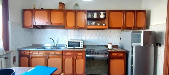 12 rooms Villa in Lucca, Italy No. 30230 5