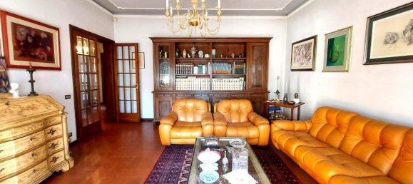 12 rooms Villa in Lucca, Italy No. 30230 12