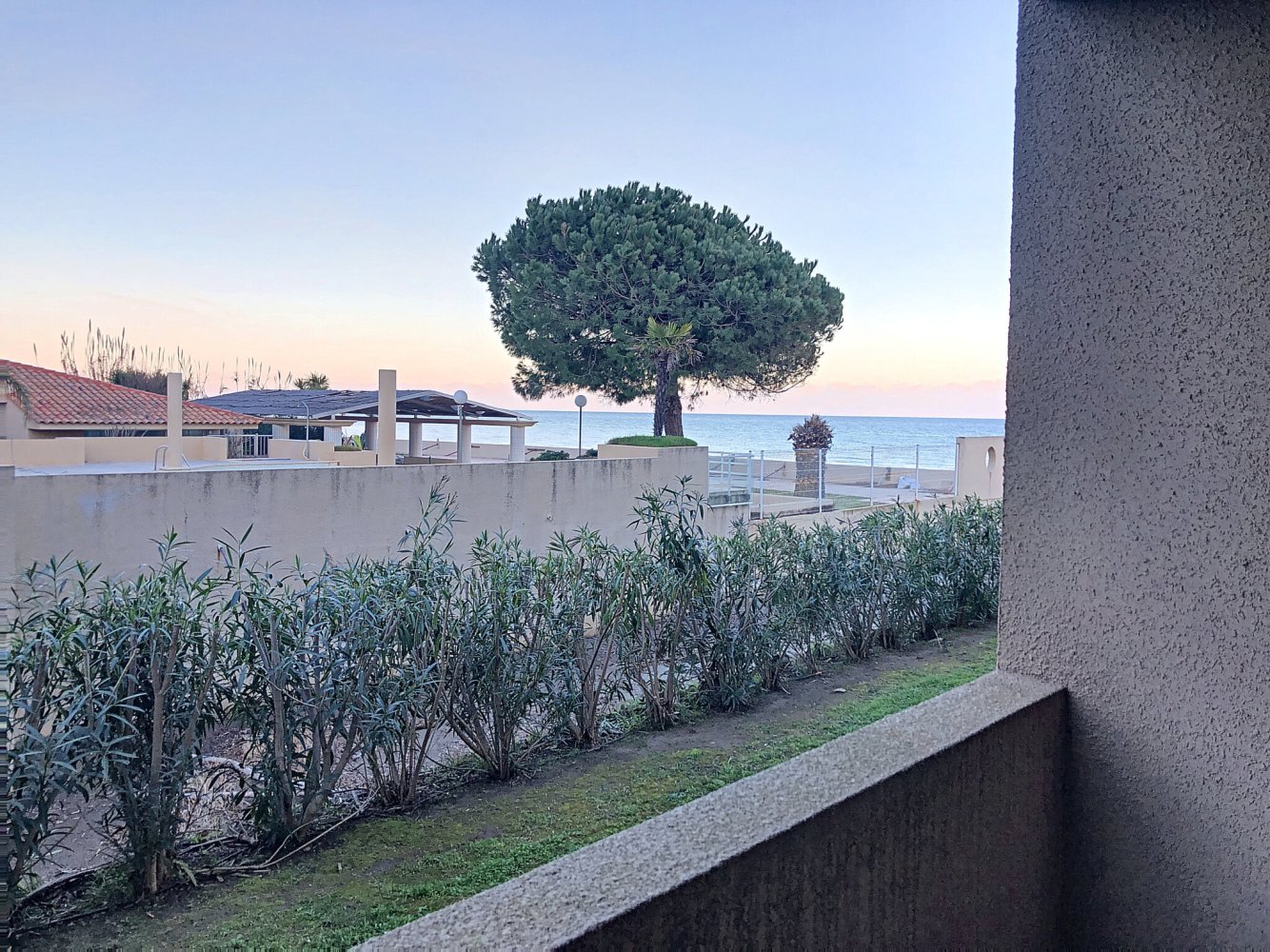 Apartamento de 1 dormitorio en Santa-Lucia-di-Moriani, France No. 263941