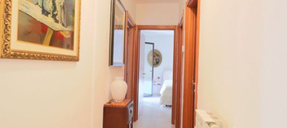 Apartamento de 4 divisões em Taranto, Italy N.º 273104 7