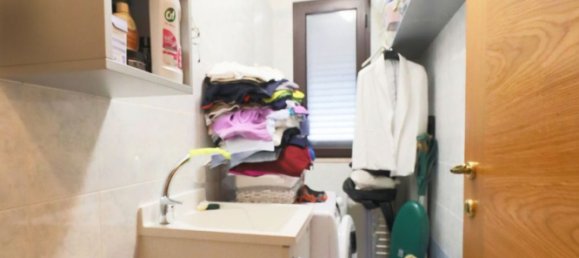 Apartamento de 4 divisões em Taranto, Italy N.º 273104 12