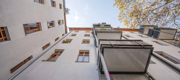 Apartamento de 4 divisões em Mitte, Germany N.º 9918 9