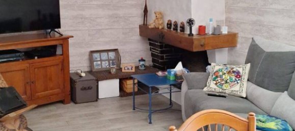 3 bedrooms House in Rosny-sur-Seine, France No. 333823 4