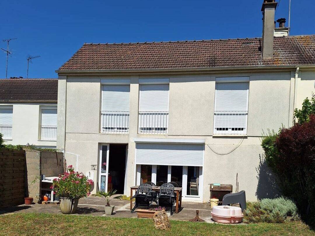 3 bedrooms House in Rosny-sur-Seine, France No. 333823