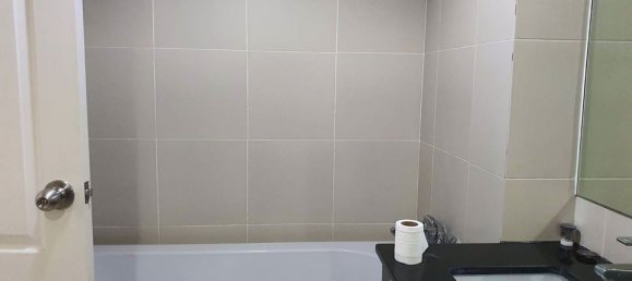 3 bedrooms Condo in Belle Grand Rama 9 Bangkok, Thailand No. 29648 12