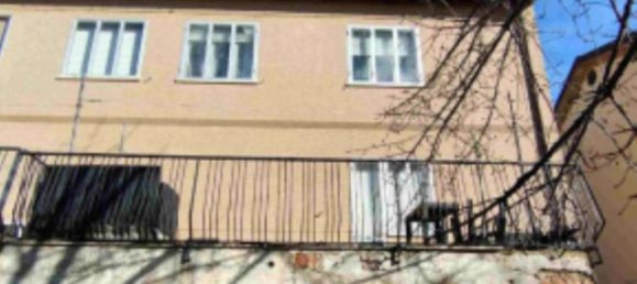 Квартира с 4 спальнями в Урбино, Италия № 292819 5