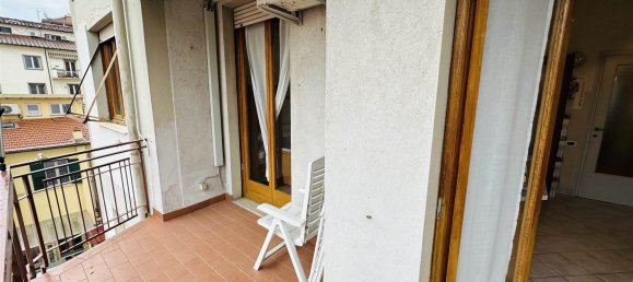 3 bedrooms Building in Florence, Italy No. 358169 8