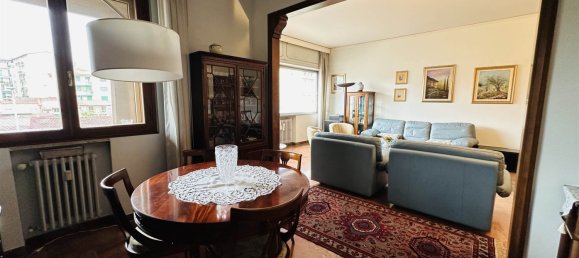 3 bedrooms Building in Florence, Italy No. 358169 39