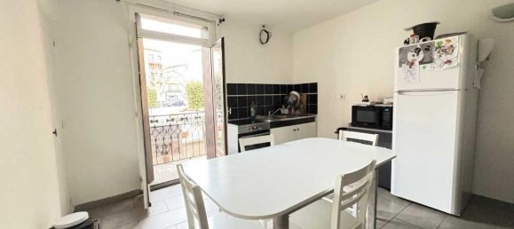 Propiedad comercial de 3 dormitorios en Clermont-l'Herault, France No. 202720 2