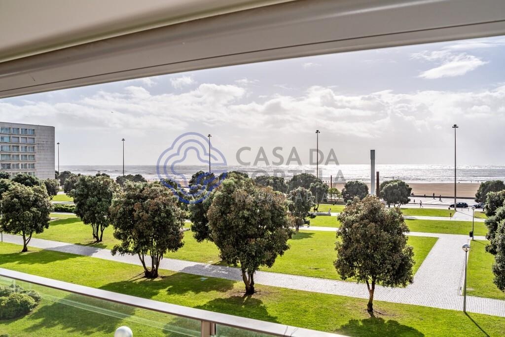 4 bedrooms Apartment in Matosinhos, Portugal No. 109839