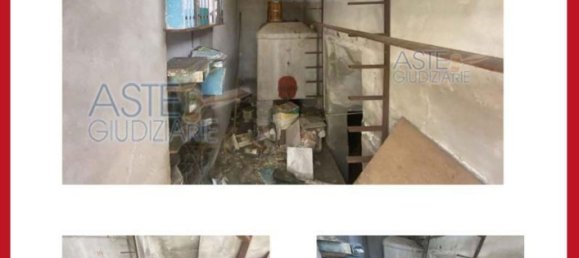 5 bedrooms Apartment in Aprilia, Italy No. 330948 46