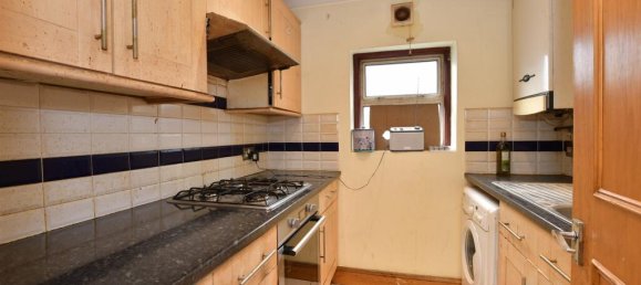 2 bedrooms Apartment in Leyton, United Kingdom No. 4041 3