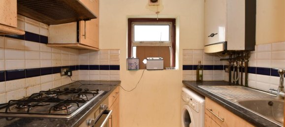 2 bedrooms Apartment in Leyton, United Kingdom No. 4041 9