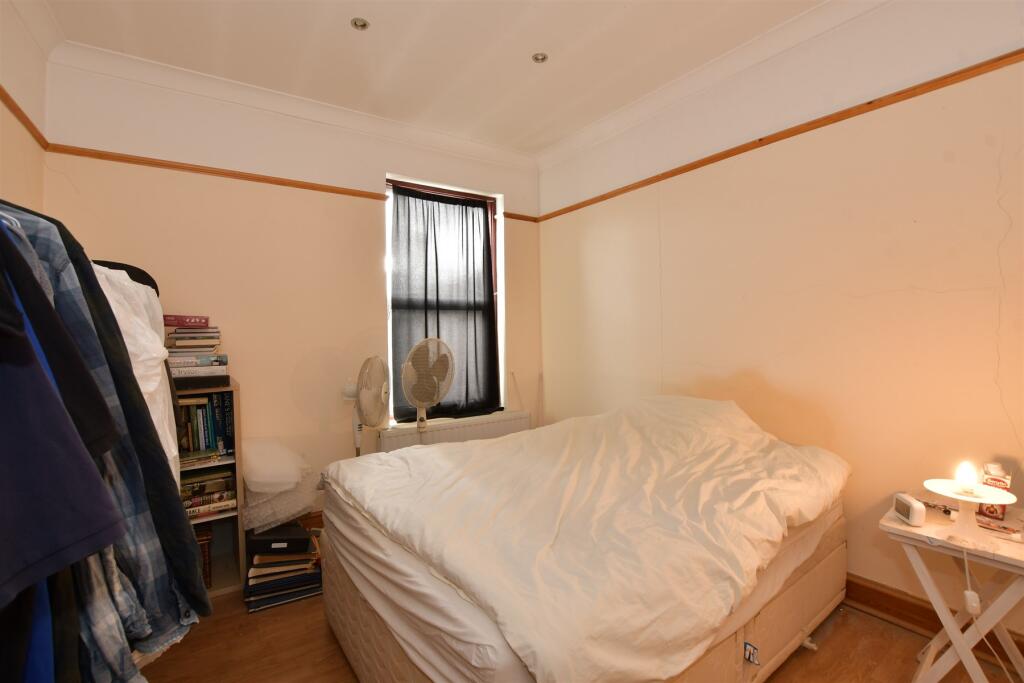 2 bedrooms Apartment in Leyton, United Kingdom No. 4041