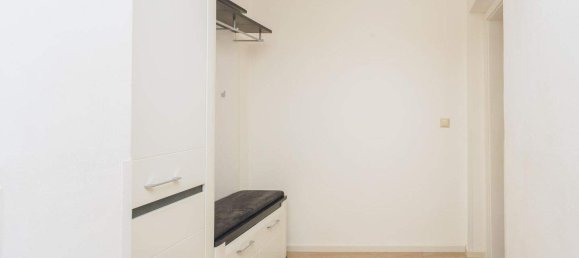 2-salle Appartement à Eggenberg, Austria No. 244983 5