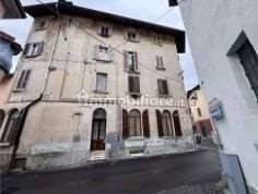 1 bedroom Apartment in Brusimpiano, Italy No. 258937