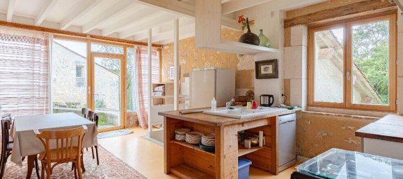 20 bedrooms House in Charente, France No. 334169 9