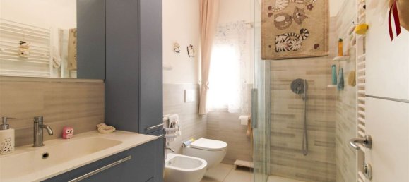 6 rooms Villa in Cecina, Italy No. 216412 15
