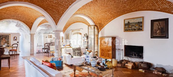 3 bedrooms House in Ottobiano, Italy No. 355697 4