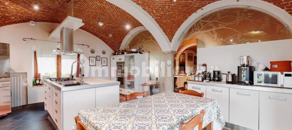 3 bedrooms House in Ottobiano, Italy No. 355697 16