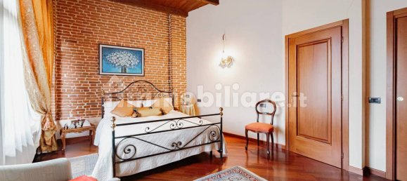 3 bedrooms House in Ottobiano, Italy No. 355697 24