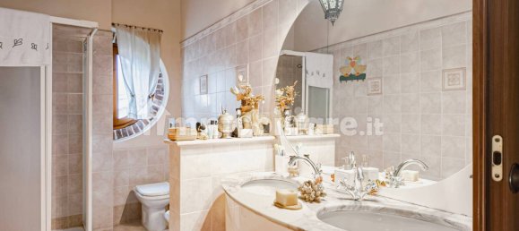 3 bedrooms House in Ottobiano, Italy No. 355697 45