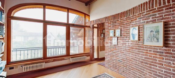 3 bedrooms House in Ottobiano, Italy No. 355697 37