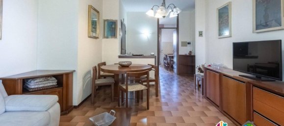 Квартира с 3 комнатами в Альбьяте, Италия № 33042 9