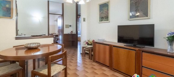 Квартира с 3 комнатами в Альбьяте, Италия № 33042 6