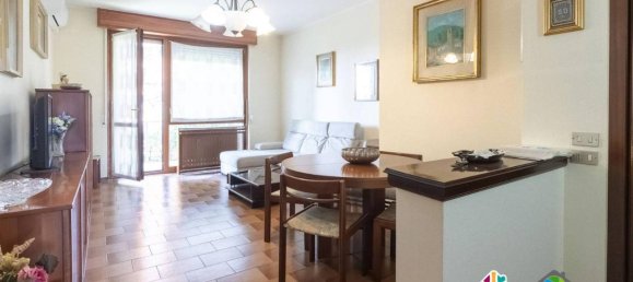 Квартира с 3 комнатами в Альбьяте, Италия № 33042 3