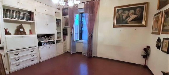 3 rooms Apartment in Rome, Italy No. 130157 9