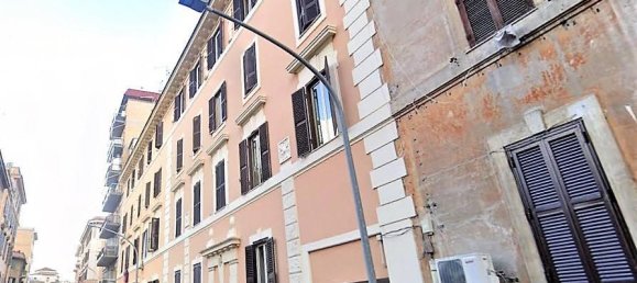 3 rooms Apartment in Rome, Italy No. 130157 16