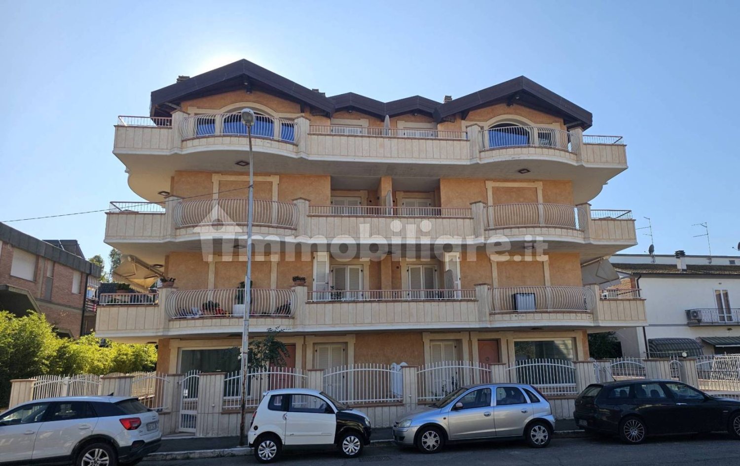 Квартира с 2 спальнями в Гроссето, Италия № 203708