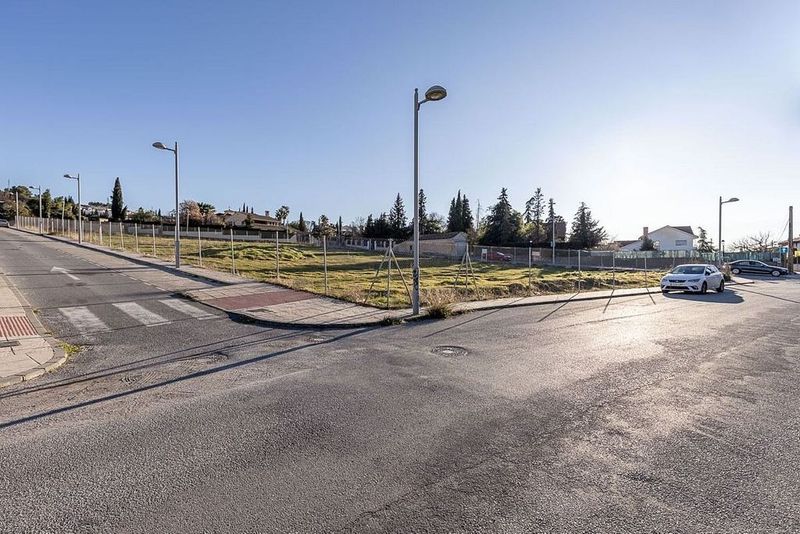 526m² Land in Cajar, Spain No. 226291