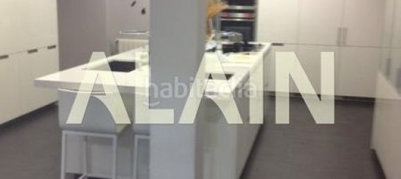 2 bedrooms Apartment in Valencia, Spain No. 220535 3