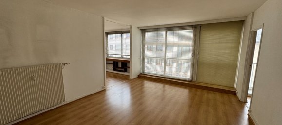 3 chambres Appartement à Bourges, France No. 63584 10