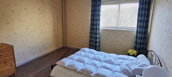 3 chambres Appartement à Bourges, France No. 63584 4